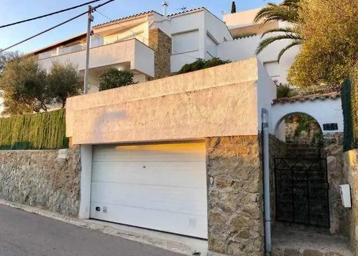 Atico Almadrava Apartment
